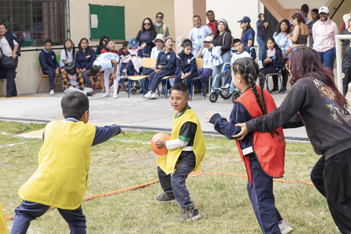 Estudiantes de la Unidad Educativa Especializada del Norte