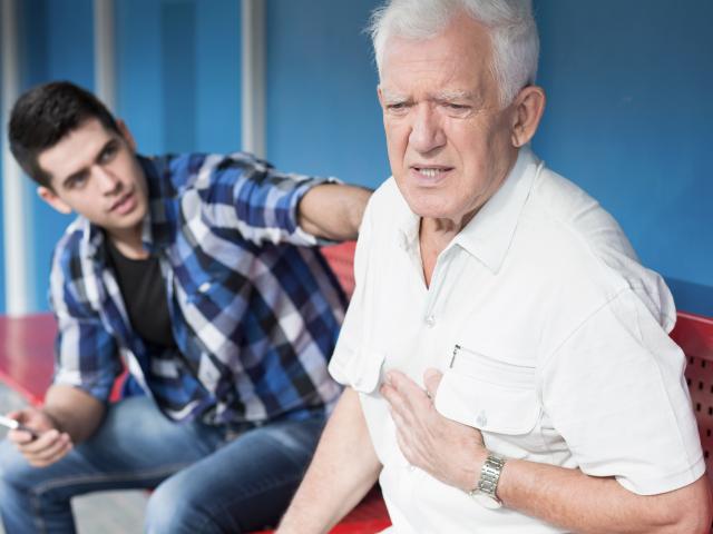 Enfermo de pericarditis